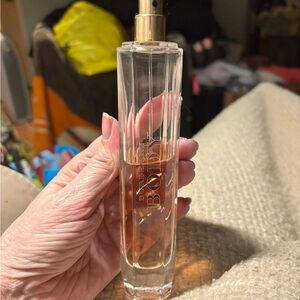 Burberry Body 85ml EDP Spray Tester.  Rare & Discontinued!  Gorgeous scent!